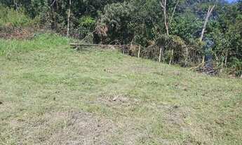 Imagem 2: VENDO TERRENO * LOCAL LINDO