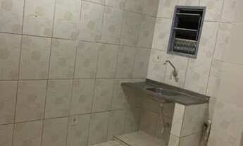 Imagem: Aluga-se kitinet 600,0 incluso água