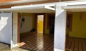 Imagem 4: Casa terrea com piscina