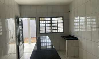 Imagem 7: ALUGA-SE CASA 2/4 C SUÍTE