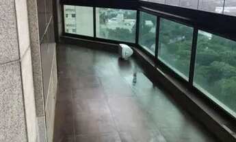 Imagem 5: Apartamento com 4 Suítes e uma excelente área de 367m² para locação por R$35.000,00, Paraí