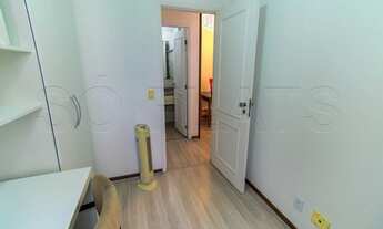 Imagem 6: Flat disponível para locação entre a Av. Berrini e Marg Pinheiros, com 02 dorms e cozinha