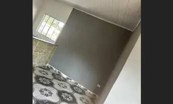 Imagem 3: Vendo casa ? Casa com 2 dormitórios