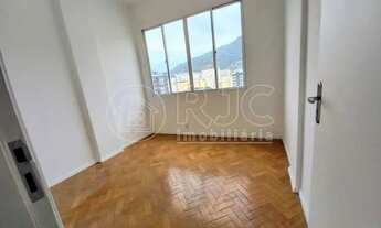 Imagem 7: Apartamento para venda tem 90 metros quadrados com 2 quartos em Tijuca - Rio de Janeiro