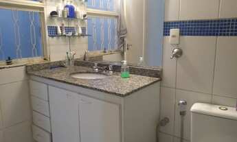 Imagem 2: CASA DE FUNDOS INDEPENDENTE ATRAS DE UM PRÉDIO/ PRIVATIVA