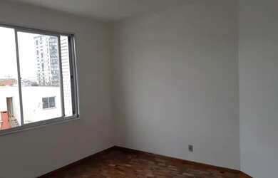 Imagem 4: Apartamento com 1 dormitório, banheiro, sala de estar, cozinha, área de serviço. Bem areja