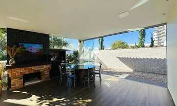 Imagem 7: Casa de Alto Padrão com 3 Dormitórios Sendo 1 Suíte