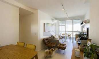 Imagem 1: Apartamento para Aluguel - Jacarepaguá, 2 Quartos, 70 m2