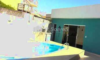 Imagem: Casa com trÊs quartos sendo um suíte