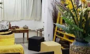 Imagem: WL- VENDO CASA EM EXCELENTE LOCALIZAÇÃO