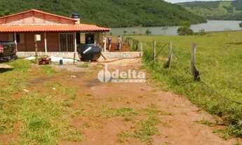 Imagem 5: Área com 25.000m² disponível para venda no bairro Represa de Miranda em Uberlândia-MG