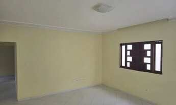 Imagem 3: Casa em Araripina com 4 quartos e garagem para 2 carros no centro