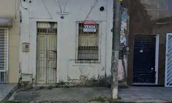 Imagem 3: Aproveitem a oportunidade e comprem esta casa a 50 m da praça do Cruzeiro