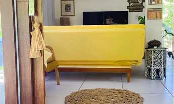 Imagem 3: Seu refúgio entre o mar e o verde. Casa acolhedora na Península de Maraú