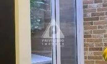 Imagem 7: Apartamento de 2 quartos todo mobiliado na Urca