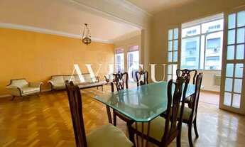 Imagem 4: Amplo Apartamento em Copacabana - 157m², 3 Quartos, 3 Varandas e Suíte