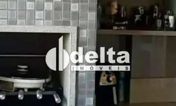Imagem 7: Apartamento com 3 quartos sendo 1 suíte disponível para venda no bairro Santa Mônica em Ub