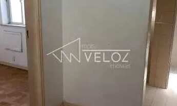 Imagem 2: Apartamento - / Residencial / Catete