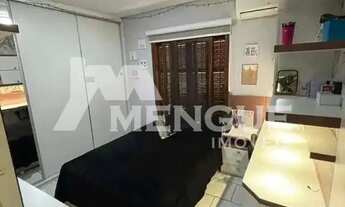 Imagem 7: Casa térrea a venda com 3 dormitórios e 3 vagas de garagem por R$ 430.000,00 no bairro Rub