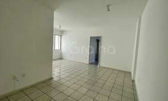 Imagem 2: Apartamento de 88m² com 3 quartos no Centro