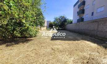 Imagem 2: Terreno amplo para alugar com 587m² no Vila Dainese em Americana/SP