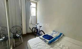 Imagem 6: Casa de rua - Sobrado / Residencial / Catete