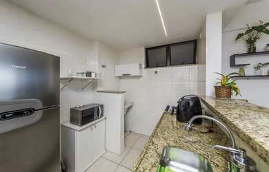 Imagem 3: Apartamento de 1 quarto mobiliado, com varanda e vista para venda