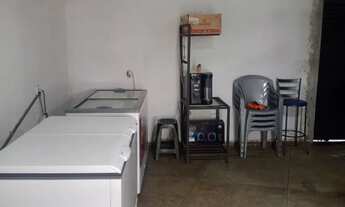 Imagem 6: Vendo DISTRIBUIDORA DE BEBIDAS com casa no fundo