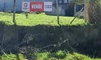 Imagem 4: Refúgio dos sonhos no campo: um pedaço de paraíso urbano à sua espera!