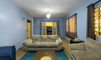 Imagem 2: Casa 3 Quartos, 2 Suítes, DCE, 5 Vagas de Garagem Cobertas à Venda na QNA - Taguatinga