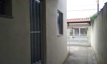 Imagem 6: Prédio com 4 apartamentos morada do contorno Resende