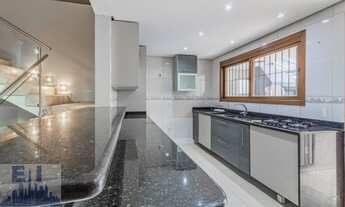 Imagem 6: SOBRADO para VENDA em Porto Alegre]