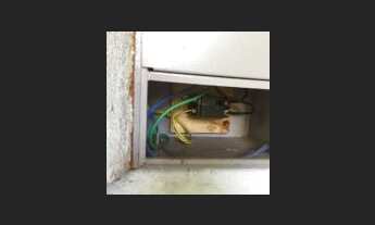 Imagem 7: Casa para aluguel e venda possui 100 metros quadrados com 2 quartos em Centro - Itaquaquec