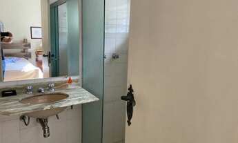 Imagem 6: Sitio em São Roque na beira da estrada, com 2 sedes, piscina, quadra de tenis, churrasquei