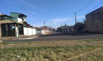 Imagem: Lote/Terreno para venda possui 130 metros