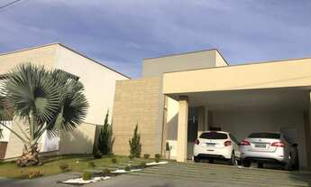 Imagem 3: Casa em Condomínio para Venda em Senador Canedo, Residencial Condomínio Jardim Veneza, 3 d