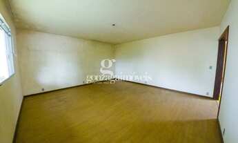 Imagem 7: CURITIBA - Casa Padrão - Portão