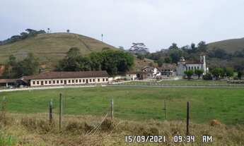 Imagem: A RC IMÓVEIS VENDE BELÍSSIMA FAZENDA