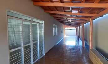 Imagem 3: Casa para venda possui 240 metros quadrados com 3 quartos em Jardim Vila Boa - Goiânia - G