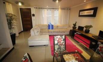 Imagem 2: Sobrado para Venda em Curitiba, Abranches, 3 dormitórios, 1 suíte, 2 banheiros, 3 vagas