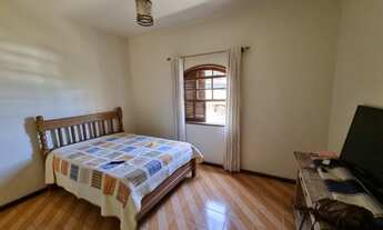 Imagem 3: Casa com 03 quartos, salão de festas e espaço gourmet na Mosela