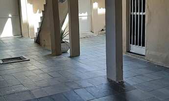 Imagem 4: Excelente terreno com 3 casas prontas com 200m²