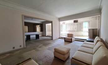 Imagem 4: Exclusividade!Andar alto,amplo,no coração do bairro. PORTARIA imponente.vaga.jardim. COLAD