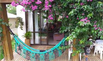 Imagem 3: Casa para venda com 248 metros quadrados A 200 METROS DO MAR em Coqueiros - Florianópolis