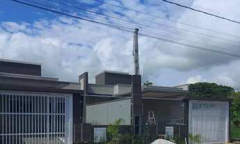 Imagem 4: Casa com 2 dormitórios + 1 suítes a 850 metros da avenida