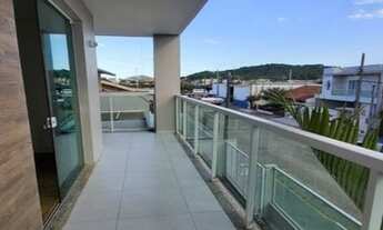 Imagem 12: Sobrado na praia