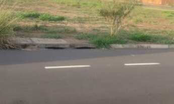 Imagem 3: Terreno Catanduva 10x25 avenida