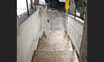 Imagem 4: Sobrado adaptado para ponto comercial na Rua Eça de Queiroz