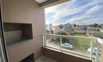 Imagem 5: Apartamento 02 dormitórios (01 sendo suíte), sacada com churrasqueira próximo a UFSM