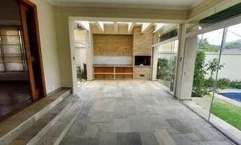 Imagem 3: Casa no condomínio, 4 suítes, piscina e churrasqueira!